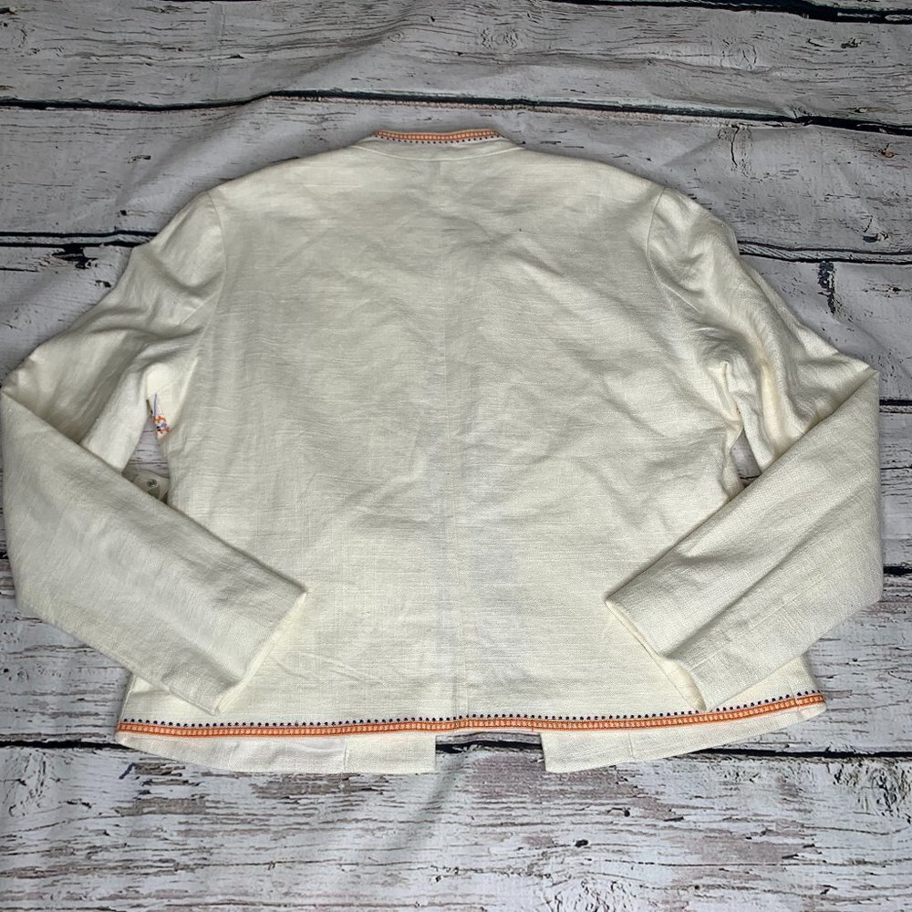 NWT Nurture Ivory Aztec Embroidered Blazer Size M - Picture 9 of 11